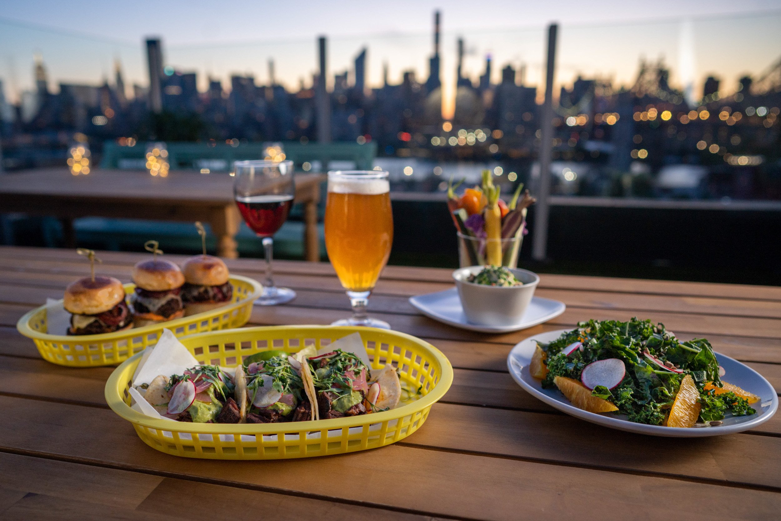 Savanna Rooftop NYC - Food & Drinks